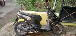 HONDA BEAT STRET lokasi di Besuki, tersedia melalui melalui situs Olx