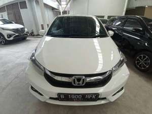 Jual bekas Honda Brio E Satya AT 2022 Putih Gress Garansi mesin dan transmisi,lokasi di 
