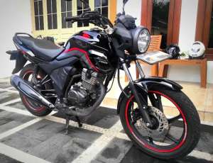 Jual bekas Honda CB 150 verza,lokasi di Secang