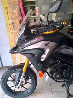 Jual bekas Honda CB 150 X Ban Cross Oversized Pajak 02.2026 cb150x cb 150x cbx,lokasi di Karangpilang