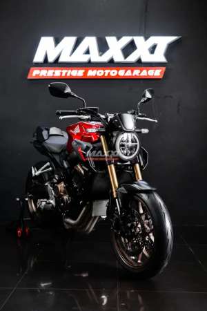 Jual bekas Honda CB 650 R Neo Full Paper Low Odo r1 h2 ducati v4s,lokasi di Kotagede