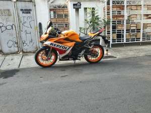 Jual bekas Honda cbr 150 abs repsol 2021 bdki km low,lokasi di Taman Sari