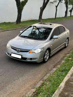 Jual bekas Honda Civic FD 1.8 AT,lokasi di 
