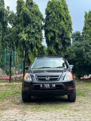 Jual bekas honda crv gen 2 tahun 2002 4x2 BU japan,lokasi di 