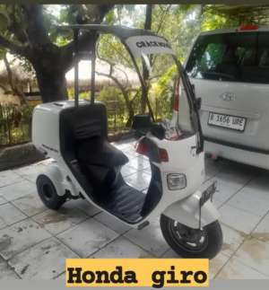 Jual bekas Honda gyro 2tak,lokasi di Bojongsari