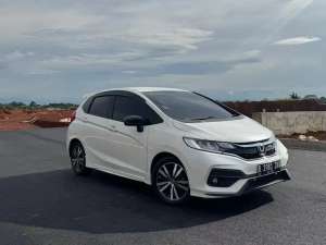 Jual bekas Honda Jazz RS CVT 2020 Last Gen,lokasi di 