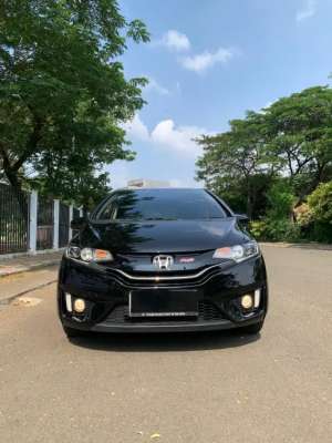 Jual bekas Honda Jazz RS matic 2017 KM 65rban tangan pertama,lokasi di 