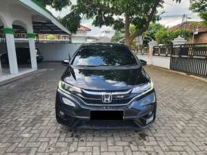 Jual bekas Honda Jazz Rs metik 2017,lokasi di 