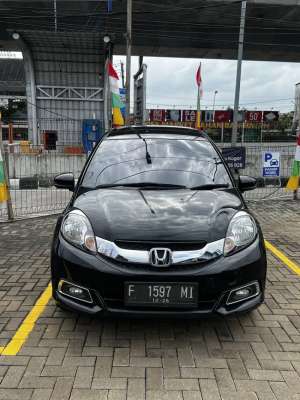 Jual bekas Honda Mobilio E CVT Prestige 2016,lokasi di 