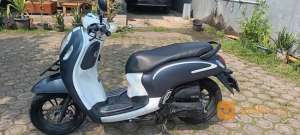 Jual bekas Honda New Scoopy Fashion 2023 Pajak Aktif, Surat Lengkap,lokasi di Kota Bekasi