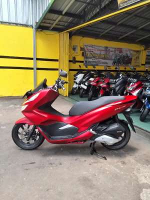 Jual bekas HONDA PCX 150 CBS 2018 TERAWAT,lokasi di Koja