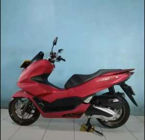 Jual bekas HONDA PCX 160 ABS TAHUN 2024 bisa cash dan kredit,lokasi di Bantar Gebang