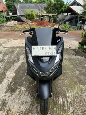 Jual bekas HONDA PCX ABS 2024,lokasi di Gunung Putri