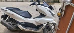 Jual bekas Honda PCX New 160 2021 Keyless,ss lengkap mesin bagus plat B DKI,lokasi di Bekasi Utara