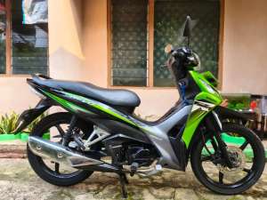 Jual bekas Honda Revo FI 2014 Pajak hidup DKI,lokasi di Pulo Gadung