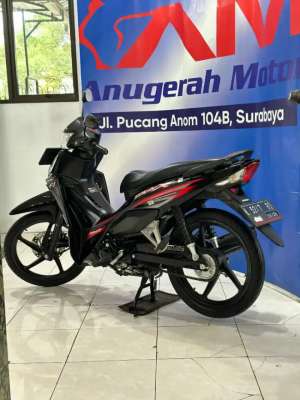 Jual bekas Honda Revo X Fi 110cc Tahun 2021 Anugerah Motor Pucang Anom,lokasi di Wringin Anom