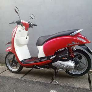 Honda Scoopy ESP 2016 lokasi di Makasar, tersedia melalui melalui situs Olx