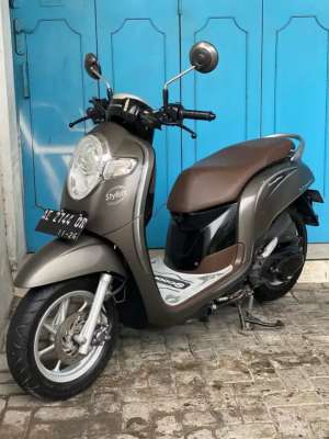 Jual bekas Honda Scoopy FI STYLISH 2018,lokasi di Sragen