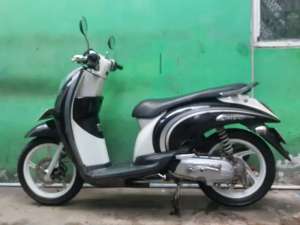 Jual bekas Honda Scoopy karbu tahun 2012,lokasi di Duren Sawit