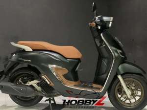 Jual bekas Honda stylo 160 2024 abs full aksesoris ninja,km 4rb,mulus mantul,lokasi di Daan Mogot