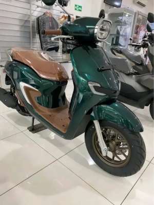 Jual bekas HONDA STYLO 160 ABS GREEN,lokasi di Umbulharjo
