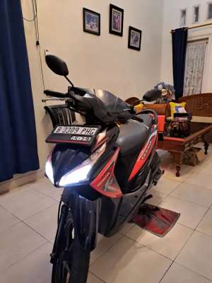 Jual bekas Honda Vario 110 th 2019 type CBS IISB. DKI. Pjk Hidup,lokasi di Cilandak