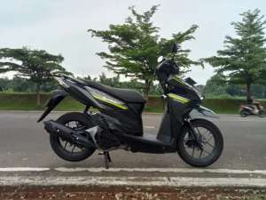 Jual bekas Honda Vario 125 LED 2017,lokasi di Cilandak