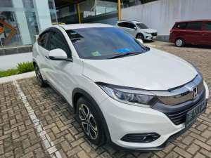 Jual bekas HRV E CVT 2021 Tangan pertama Istimewa,lokasi di 