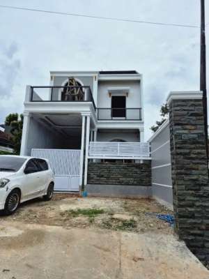 HUNIAN 2LANTAI MODERN ELEGAN STRATEGIS DEKAT UNILA lokasi di Gunung Terang, tersedia melalui melalui situs Olx