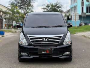 Jual bekas Hyundai H1 2.4 AT 2013,lokasi di 