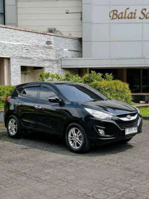 Jual bekas Hyundai Tucson Low Km 2013,lokasi di 