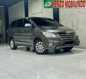 Jual bekas Innova Diesel 2,5 V AT 2014 gray,km 84rb sangat istimewah dp 69jt,lokasi di 