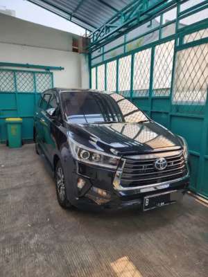 Jual bekas Innova reborn V AT Diesel facelift,lokasi di 