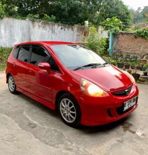 Jual bekas Jazz Vtec Top Grade MMC Type S,lokasi di 