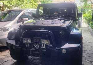 Jual bekas Jeep Wrangler Sahara Matic 2012,lokasi di DI YOGYAKARTA