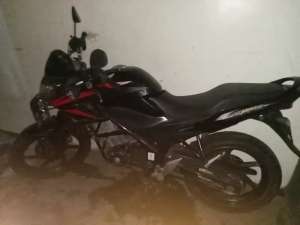 Jual bekas Jl. Honda CB150 R 2014,lokasi di Cibeunying Kaler