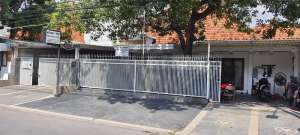 Jl. Jambi Surabaya lokasi di Gubeng, tersedia melalui melalui situs Olx