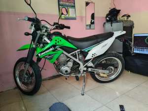 Jual aja nih klx 150s, ss komplit lokasi di Cilincing, tersedia melalui melalui situs Olx