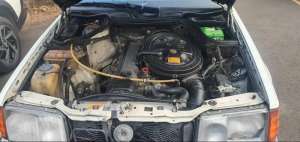 Jual bekas Jual Cash Mercy Boxer Automatic W124 300E, Rp.125 jt,lokasi di 