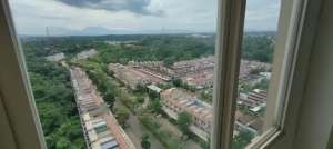 Jual Cepat Apartemen Podomoro Golf View lokasi di Tapos, tersedia melalui melalui situs Olx