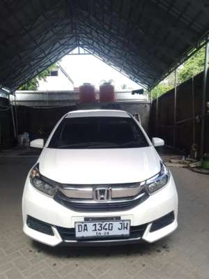 Jual bekas Jual Cepat Honda Mobilio Tangan Pertama beli Baru di Daeler Honda,lokasi di 
