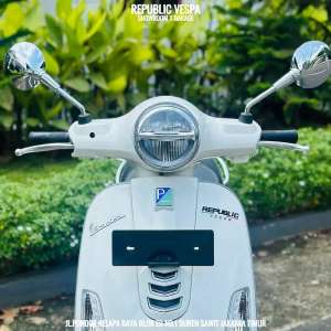 Jual bekas Jual cepat PIAGGIO VESPA LX 125 IGET LED FACELIFT TH 2024 COLOR WHITE,lokasi di Tangerang