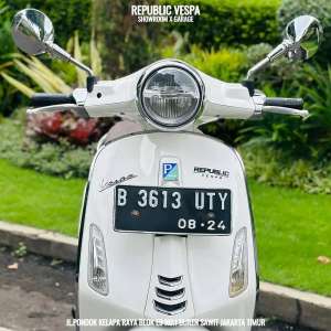 Jual bekas Jual cepat Piaggio Vespa PRIMAVERA 150 IGET ABS TAHUN 2019 Warna PUTIH,lokasi di Koja