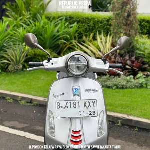 Jual bekas Jual cepat Piaggio Vespa PRIMAVERA 150 IGET ABS TAHUN 2019 Warna GRAY,lokasi di Pondok Gede