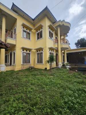 Jual Cepat Rumah Mewah Siap Huni di Eramas 2000 Jakarta Timur lokasi di Cakung, tersedia melalui melalui situs Olx