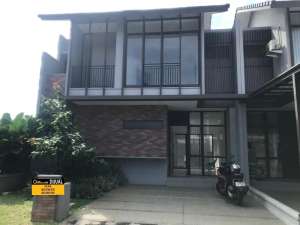 JUAL CEPATRUMAH SUVARNA SUTERA Cluster Dakota 9X17 lokasi di Pasar Kemis, tersedia melalui melalui situs Olx