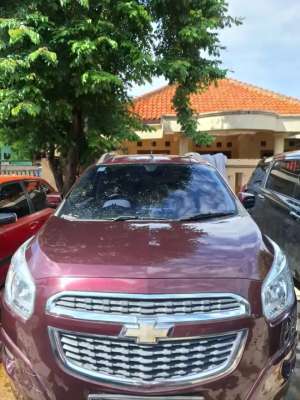 Jual bekas Jual Cheverolet Spin 1.5 LTZ MT Tahun 2014,lokasi di 