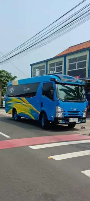 Jual bekas Jual elf giga microbus 20 sheet,lokasi di 