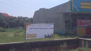 Jual Kavling Murah di Jalan utama cocok untuk sekolah anak usia dini lokasi di Pakisaji, tersedia melalui melalui situs Olx