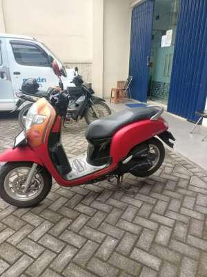 Jual bekas Jual motor Honda Scopy 2017,lokasi di Gedeg